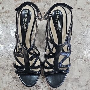 Naturalizer Elegant Black Strappy Sandals